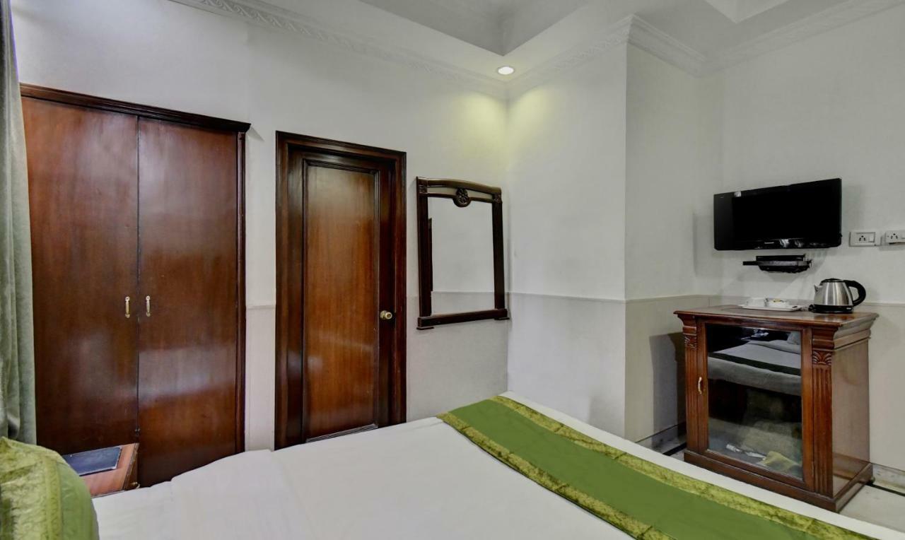 Treebo Trend Corporate Inn Chandigarh Ngoại thất bức ảnh