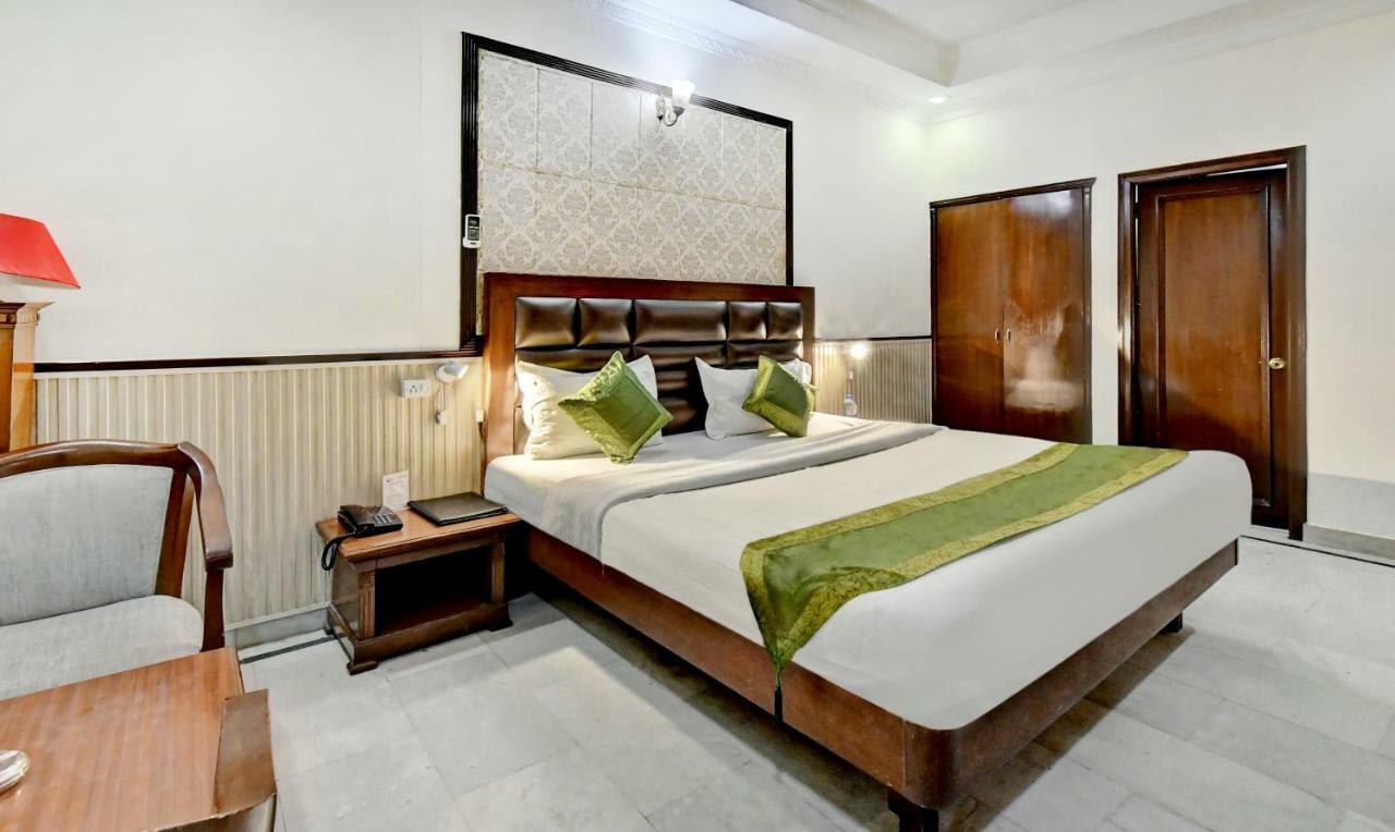 Treebo Trend Corporate Inn Chandigarh Ngoại thất bức ảnh