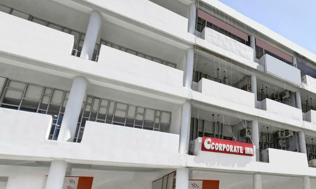 Treebo Trend Corporate Inn Chandigarh Ngoại thất bức ảnh