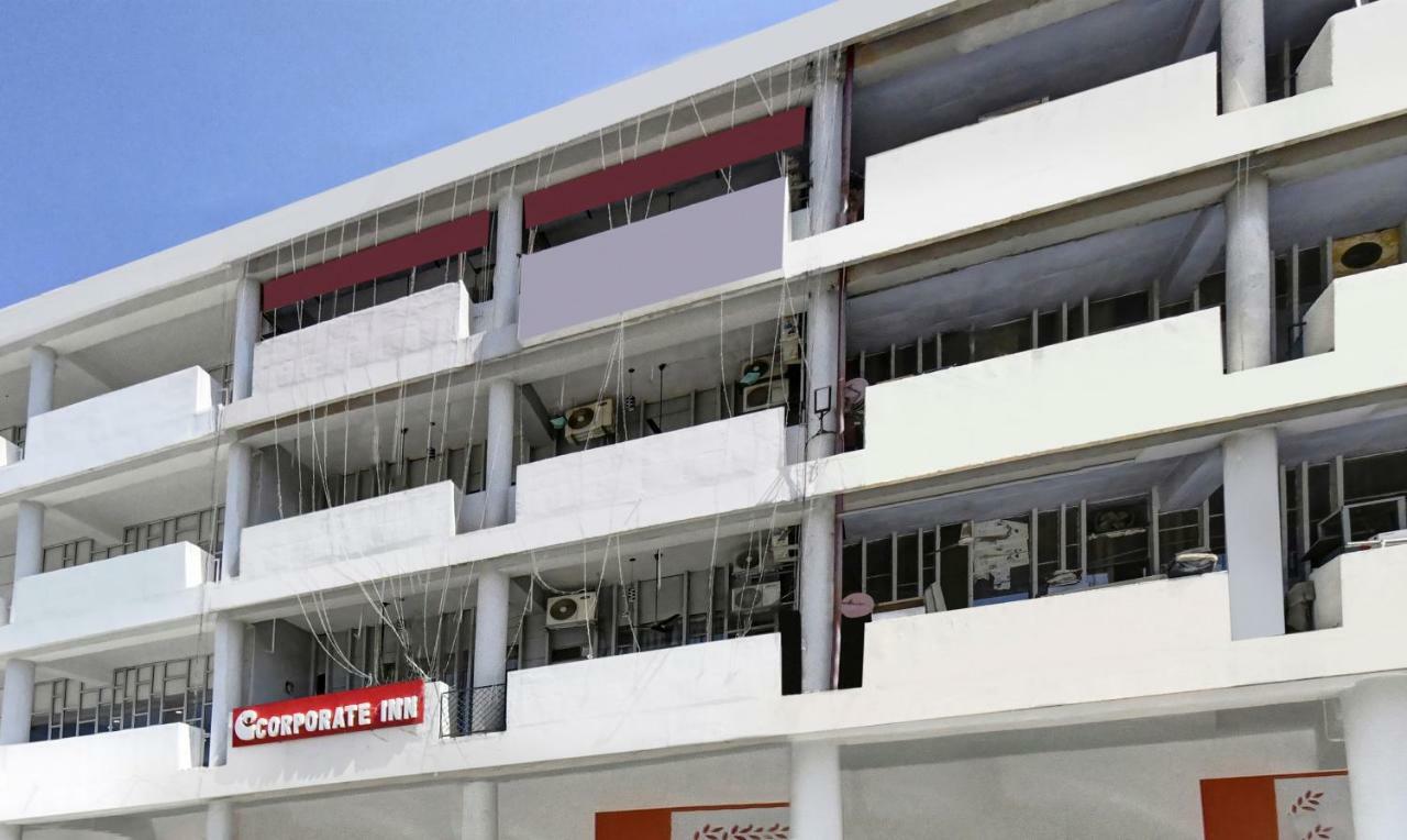 Treebo Trend Corporate Inn Chandigarh Ngoại thất bức ảnh